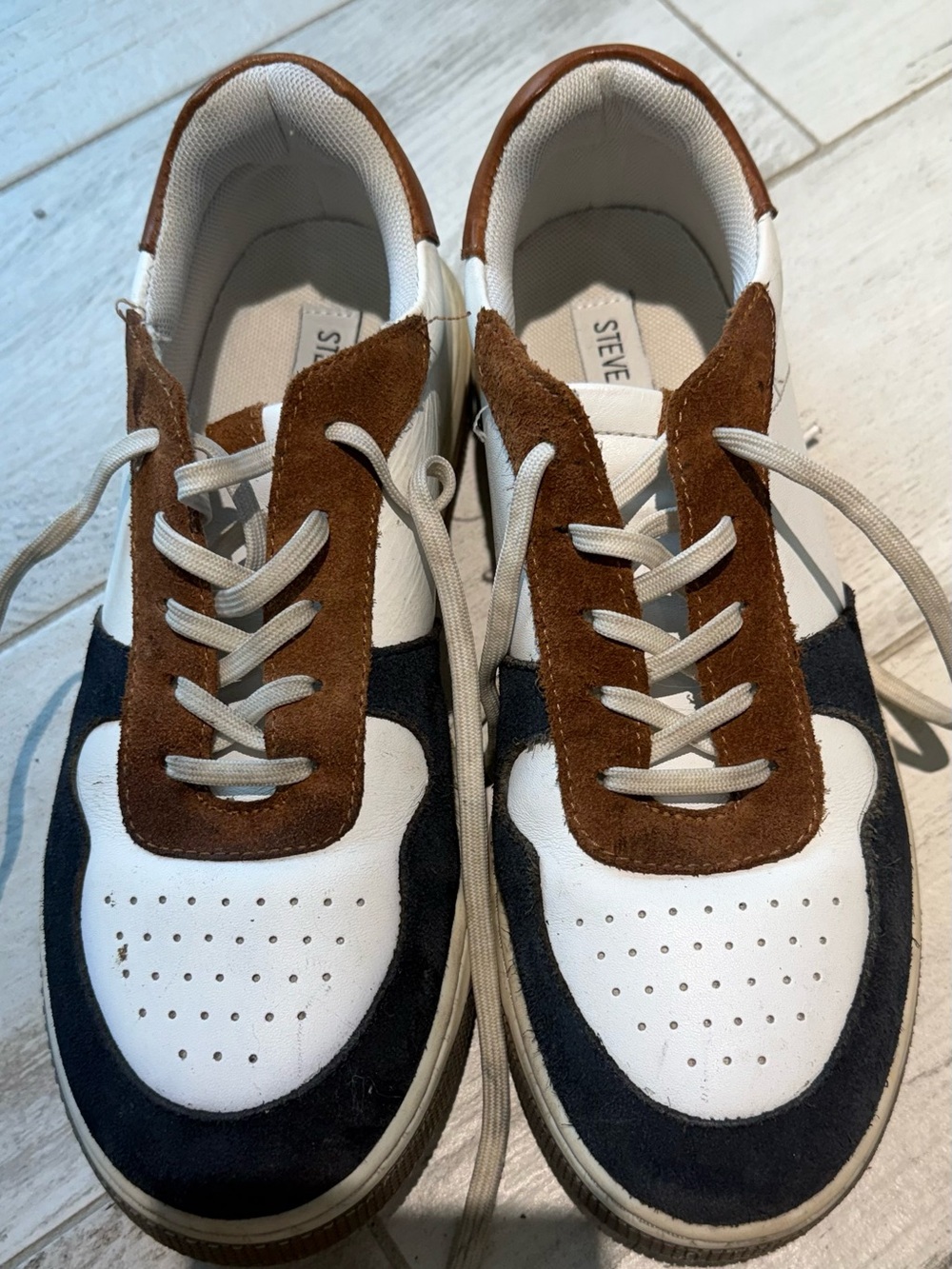Steve Madden Men’s White Brown & Black Suede-Trim Sneakers